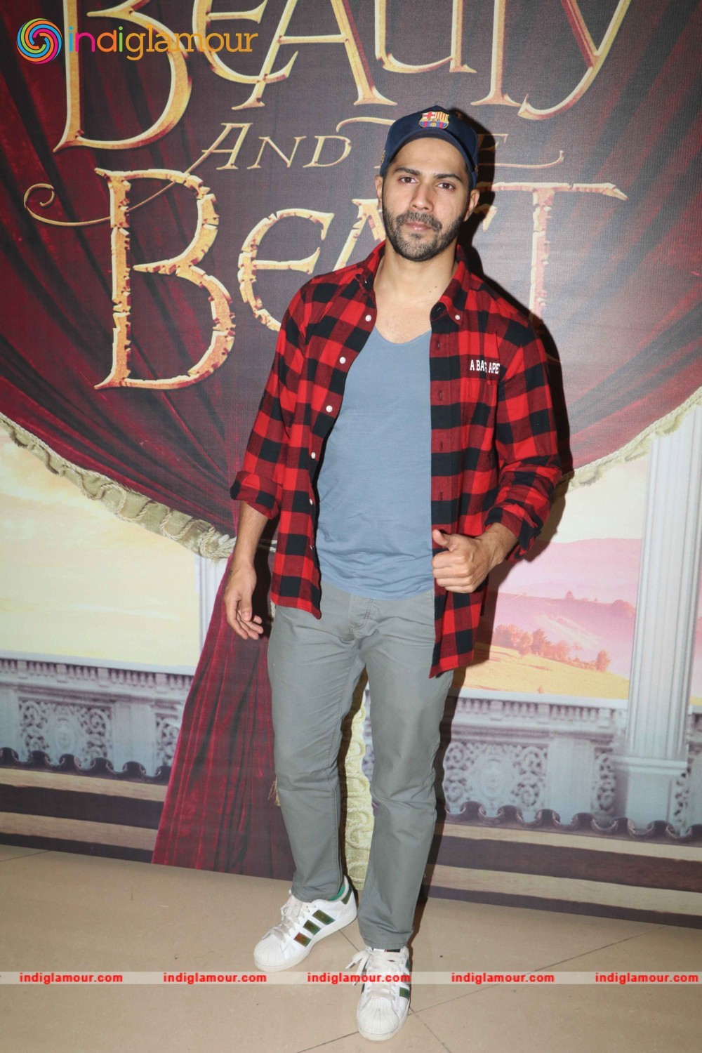 Varun Dhawan Actor hd photo