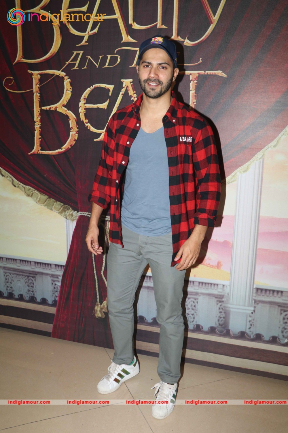 Varun Dhawan Actor hd photo
