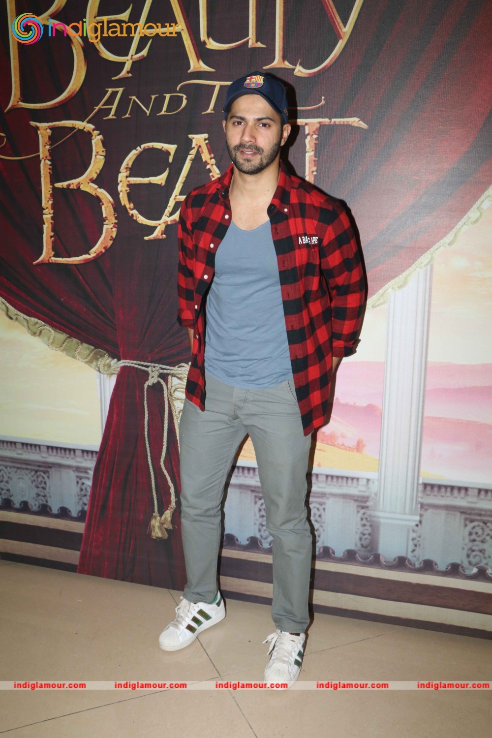 Varun Dhawan Actor hd photo