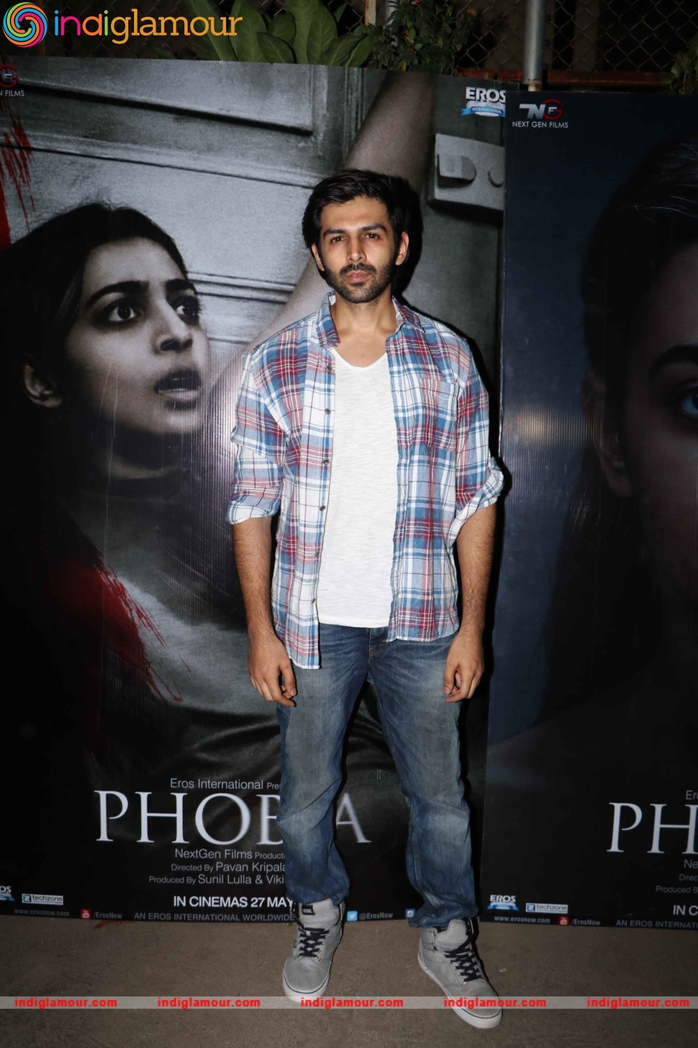 Kartik Aaryan Actor hd photo