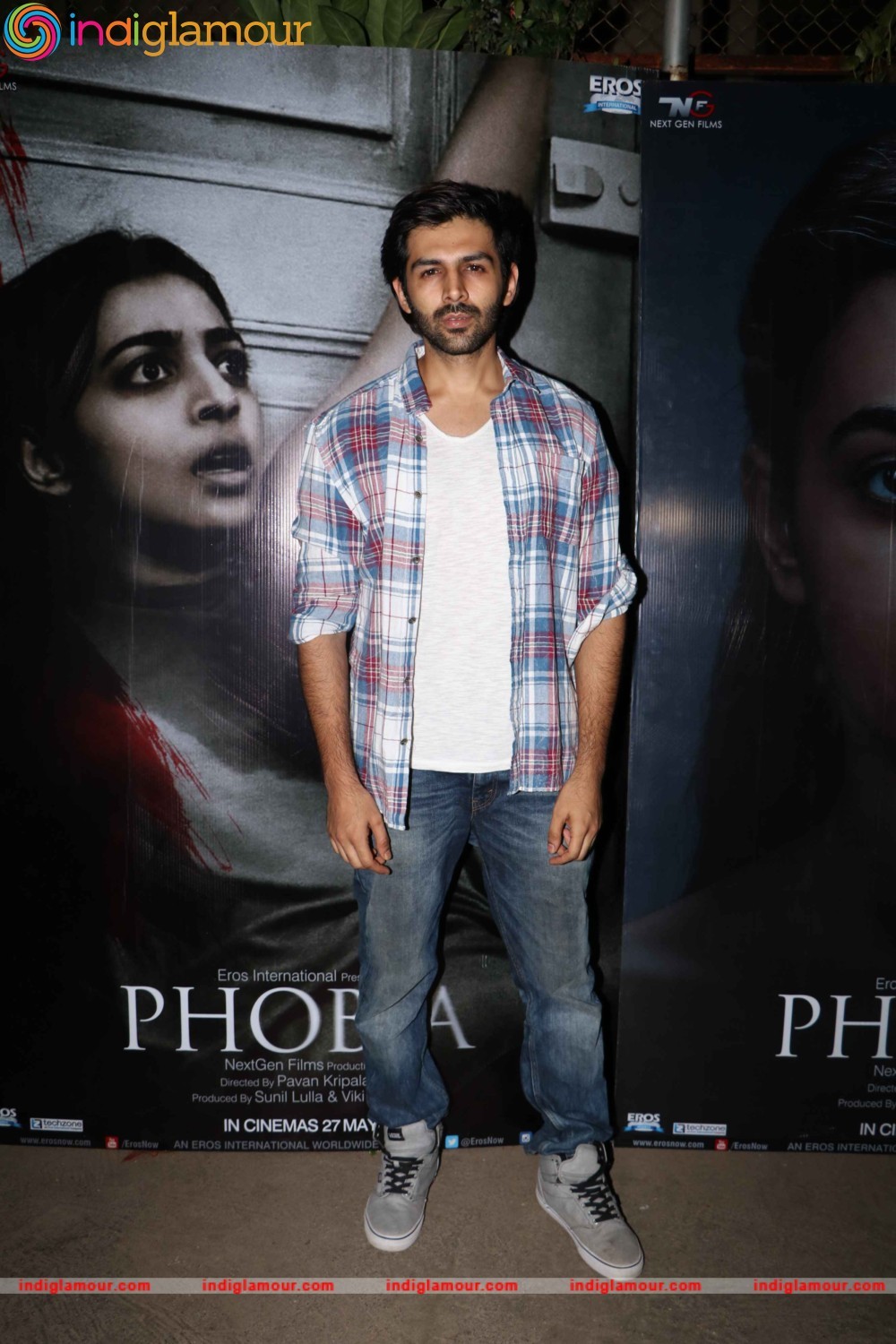 Kartik Aaryan Actor hd photo