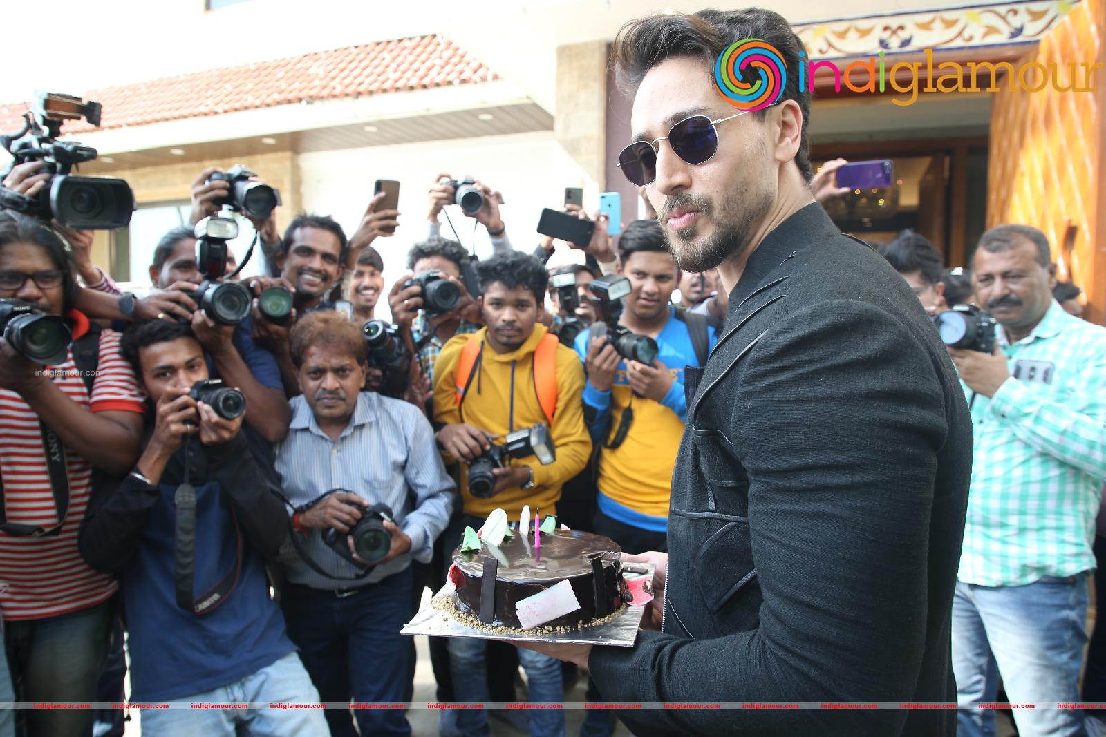 Tiger Shroff Actor hd photo