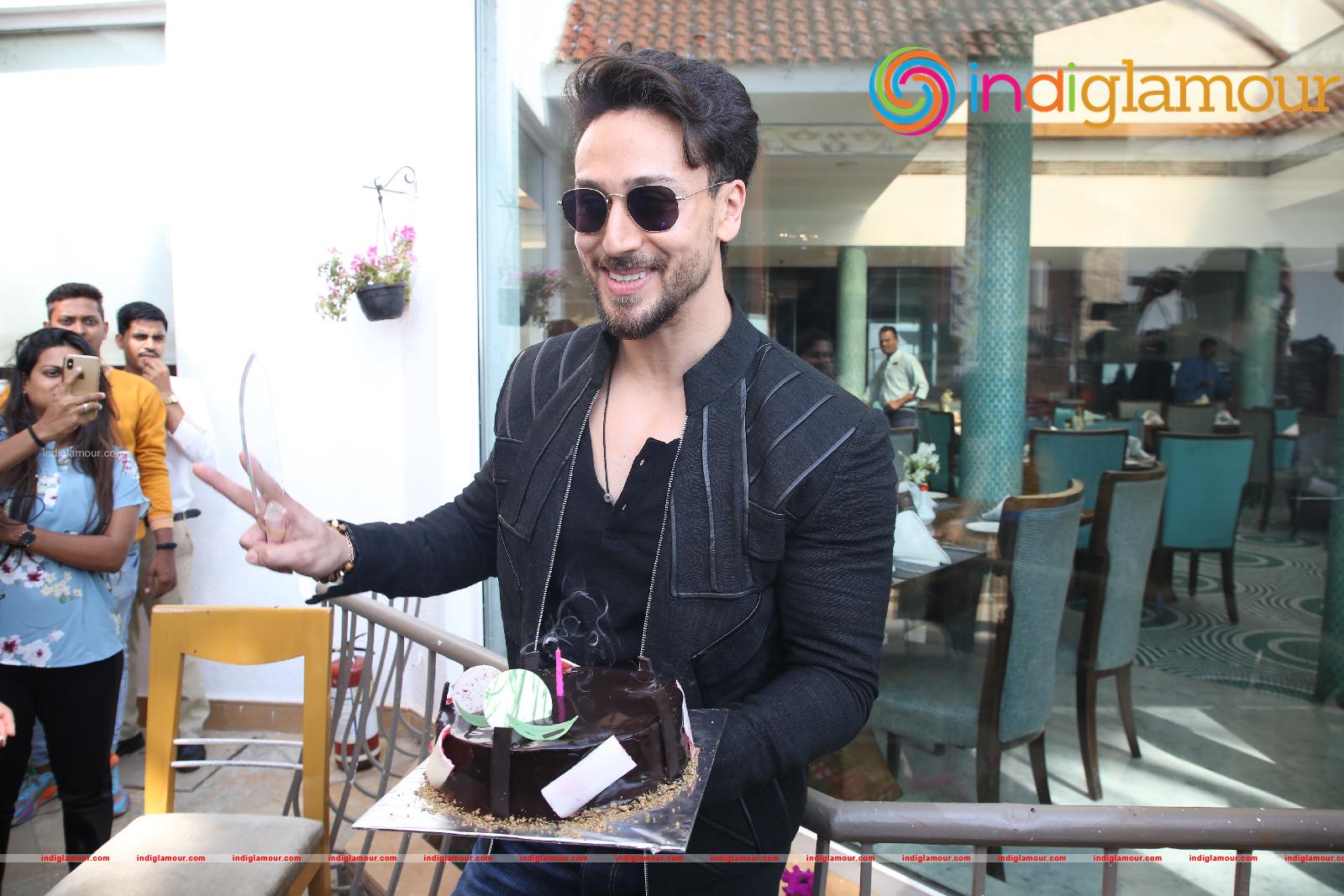 Tiger Shroff Actor hd photo