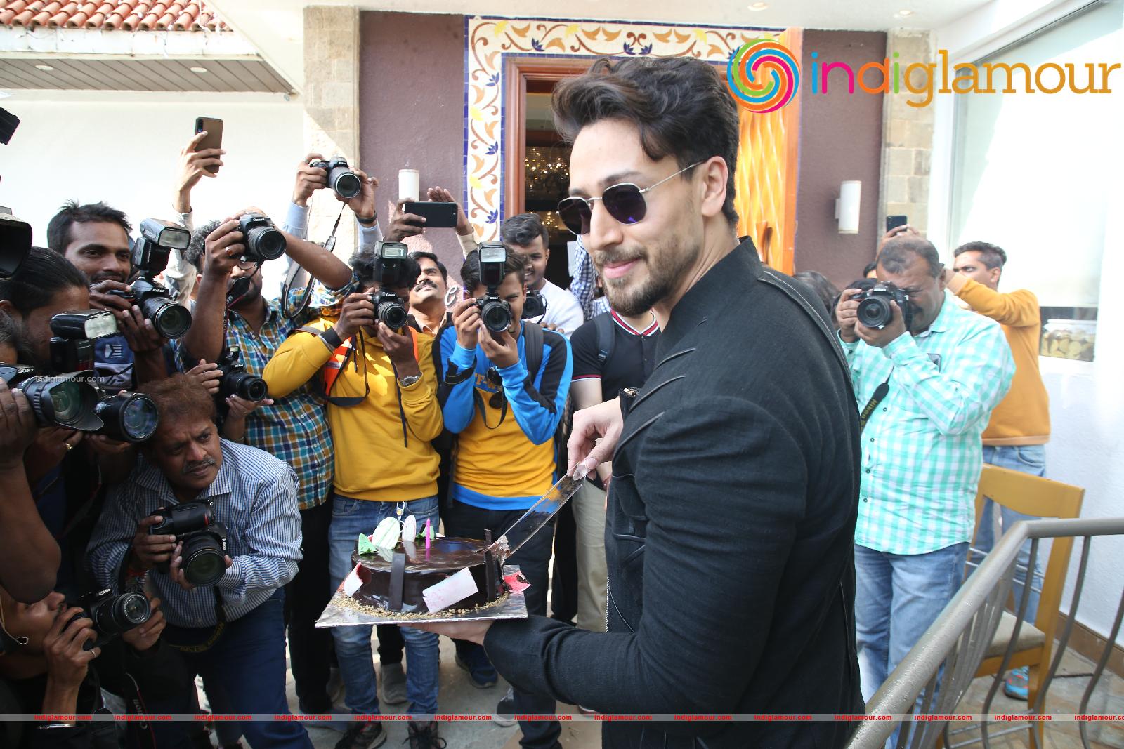 Tiger Shroff Actor hd photo
