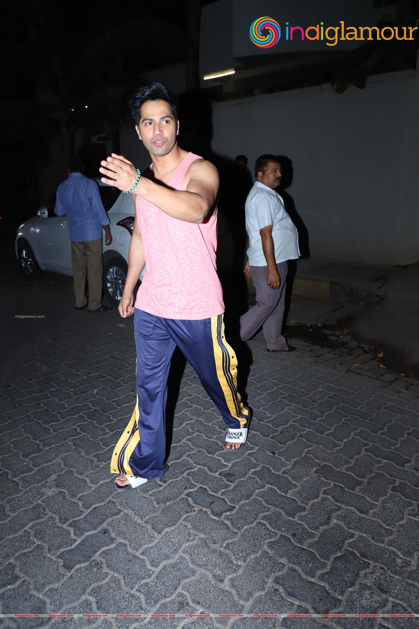 Varun Dhawan Actor hd photo
