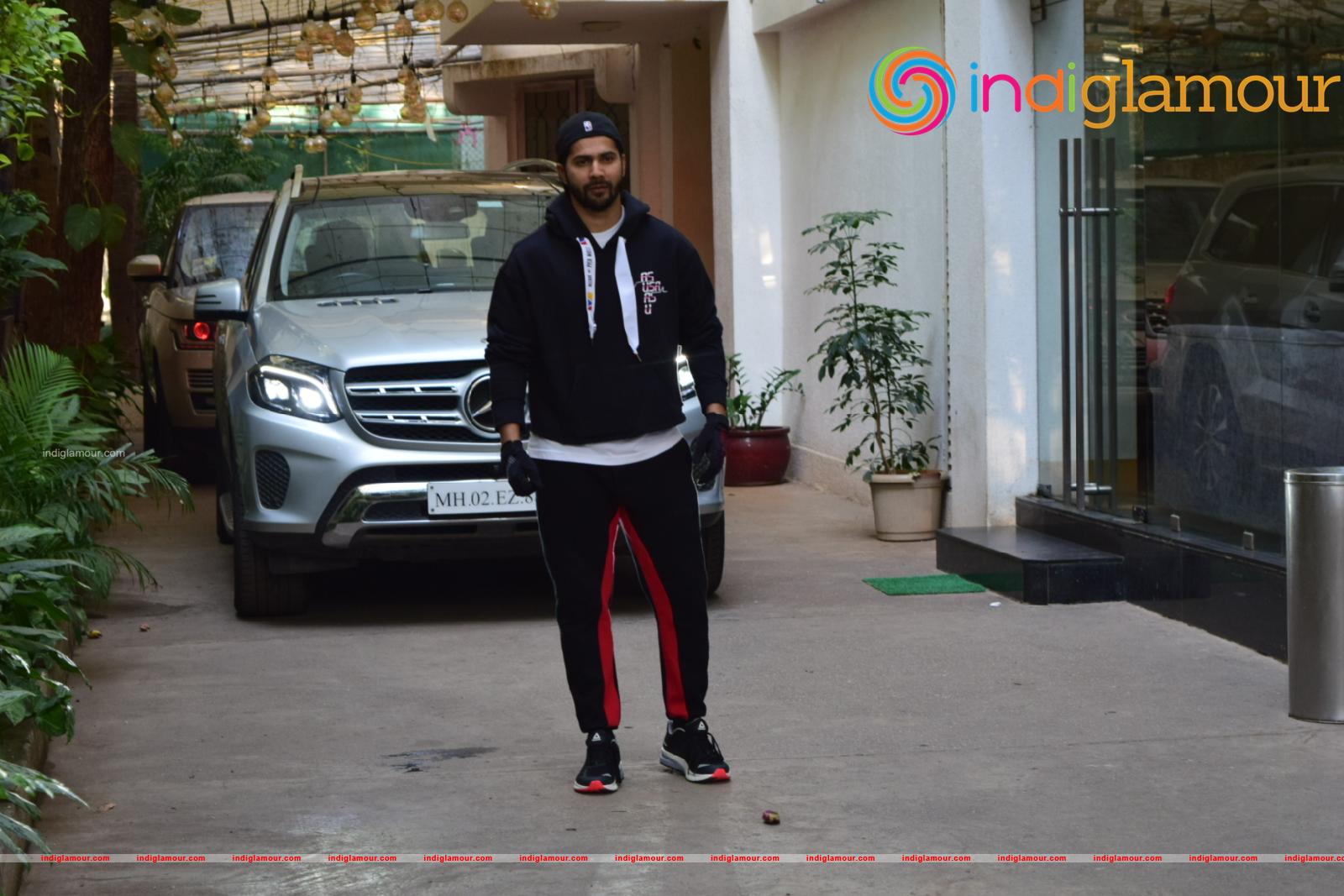 Varun Dhawan Actor hd photo
