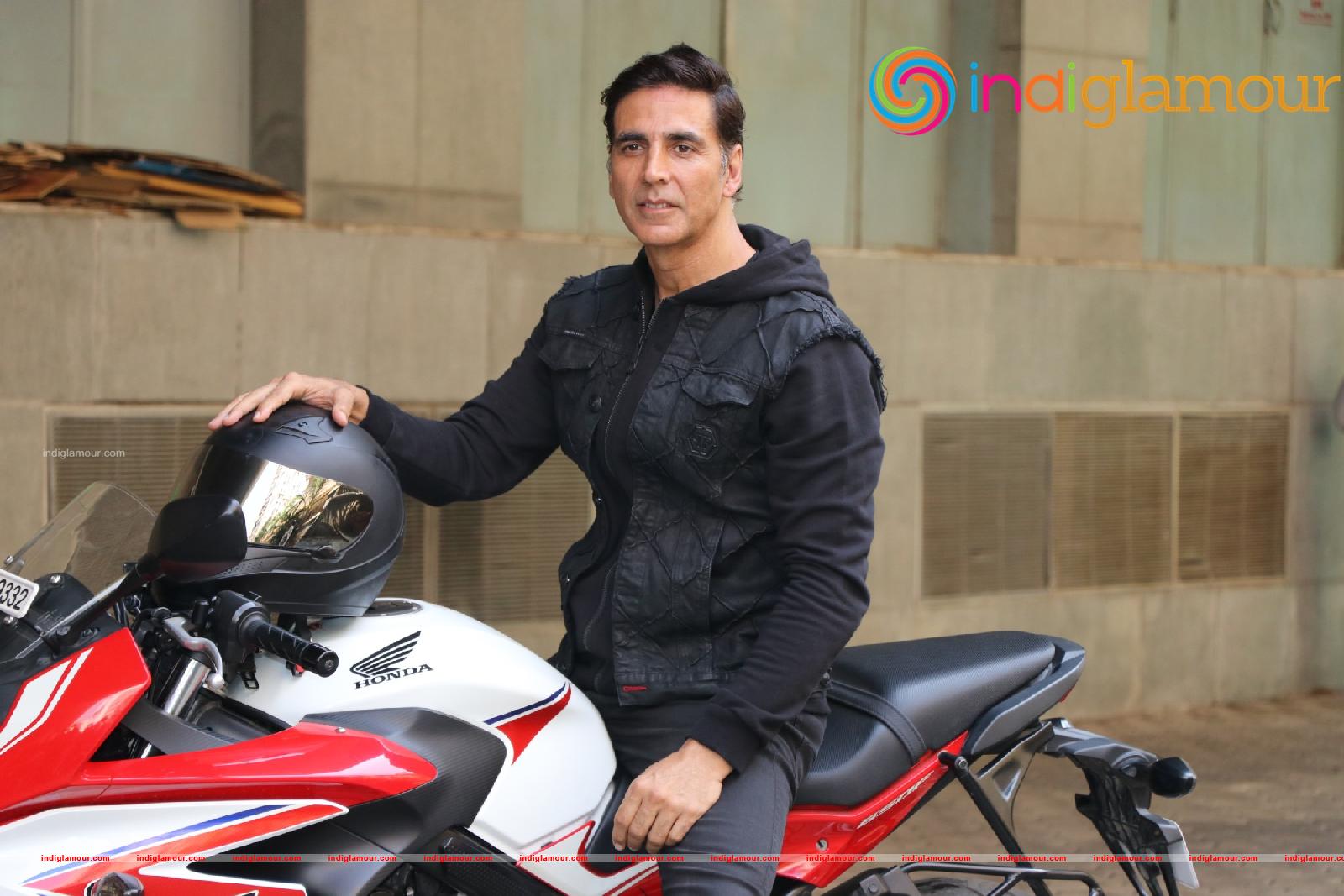 Akshay Kumar Actor hd photo