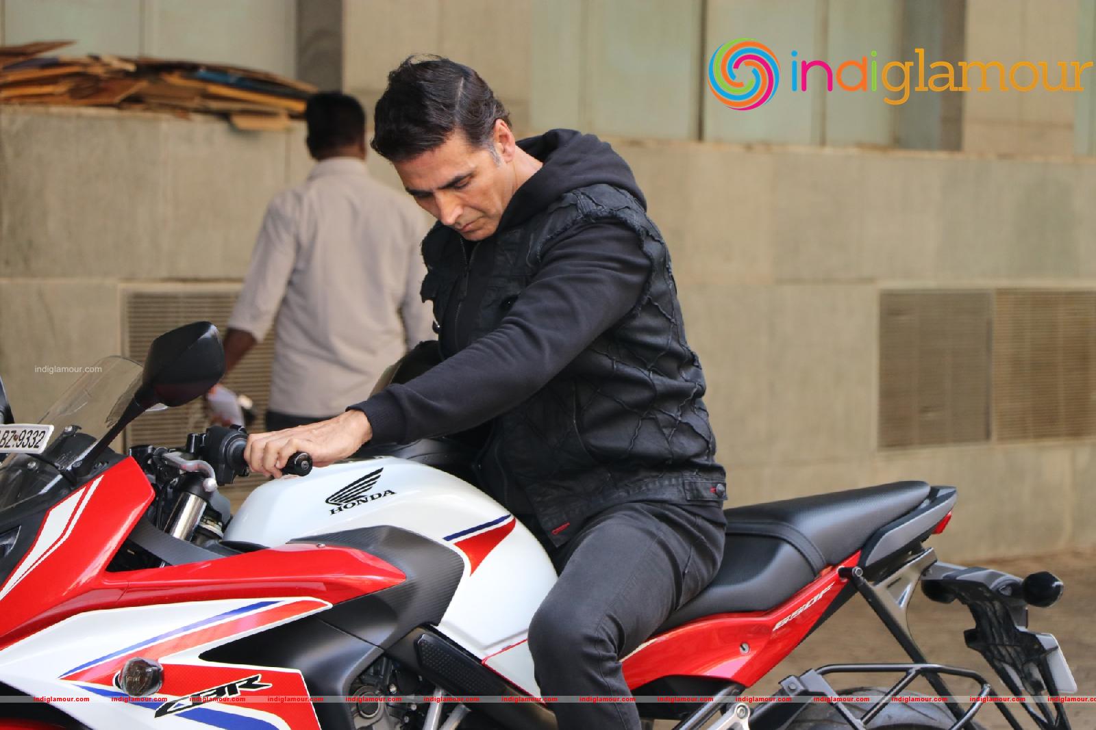 Akshay Kumar Actor hd photo