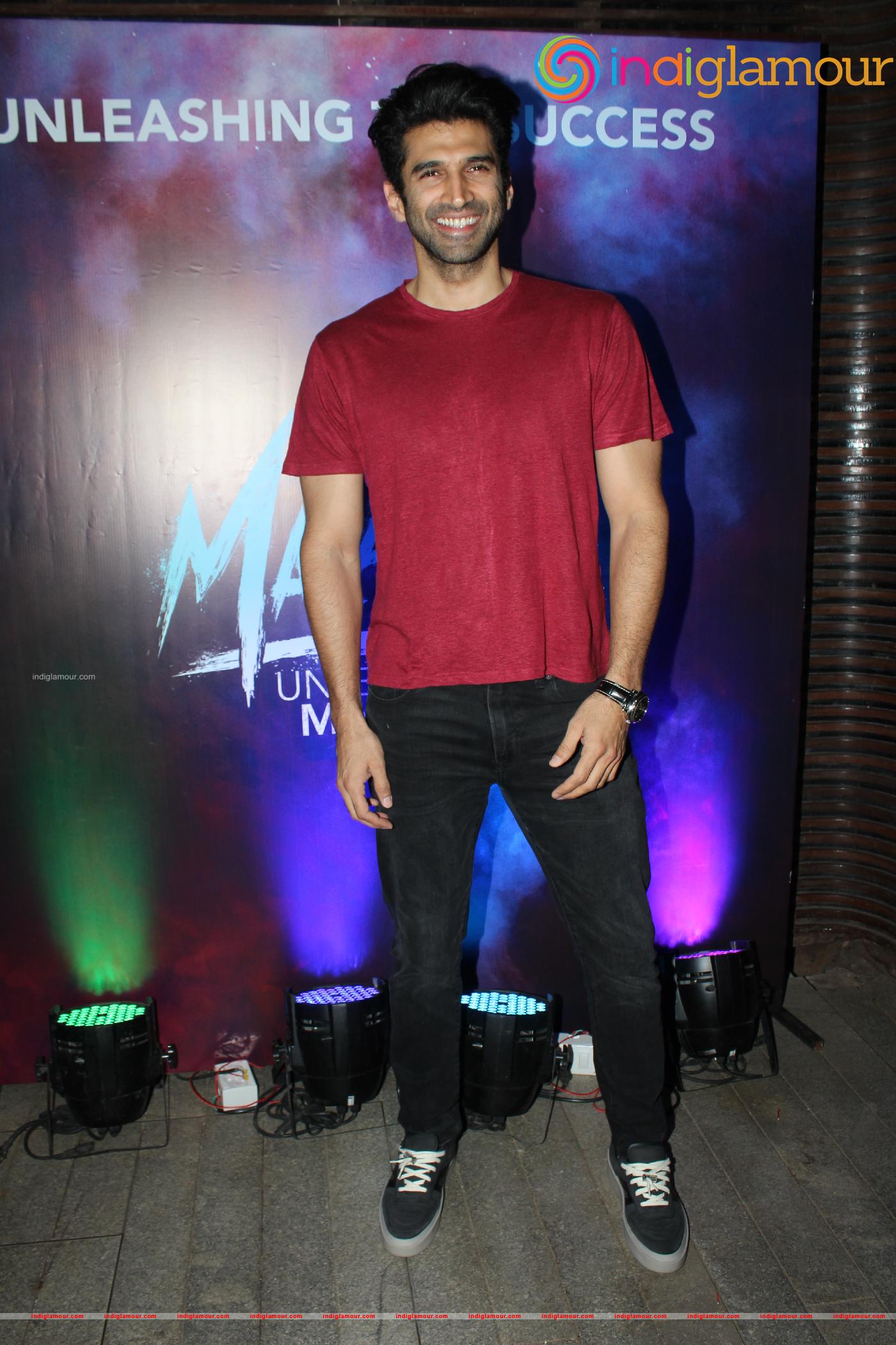 Aditya Roy Kapur Actor hd photo