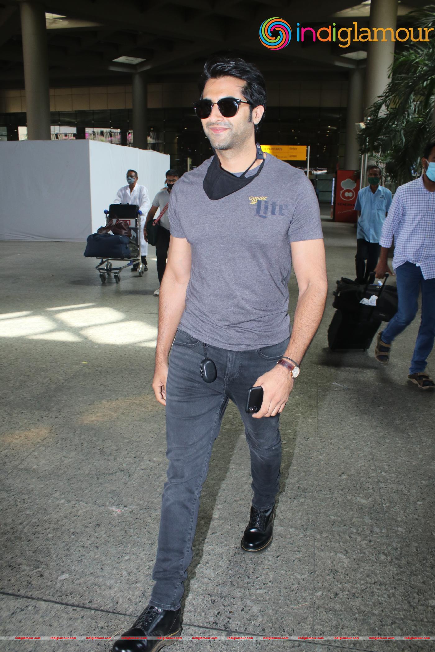 Akshay Oberoi Actor hd photo