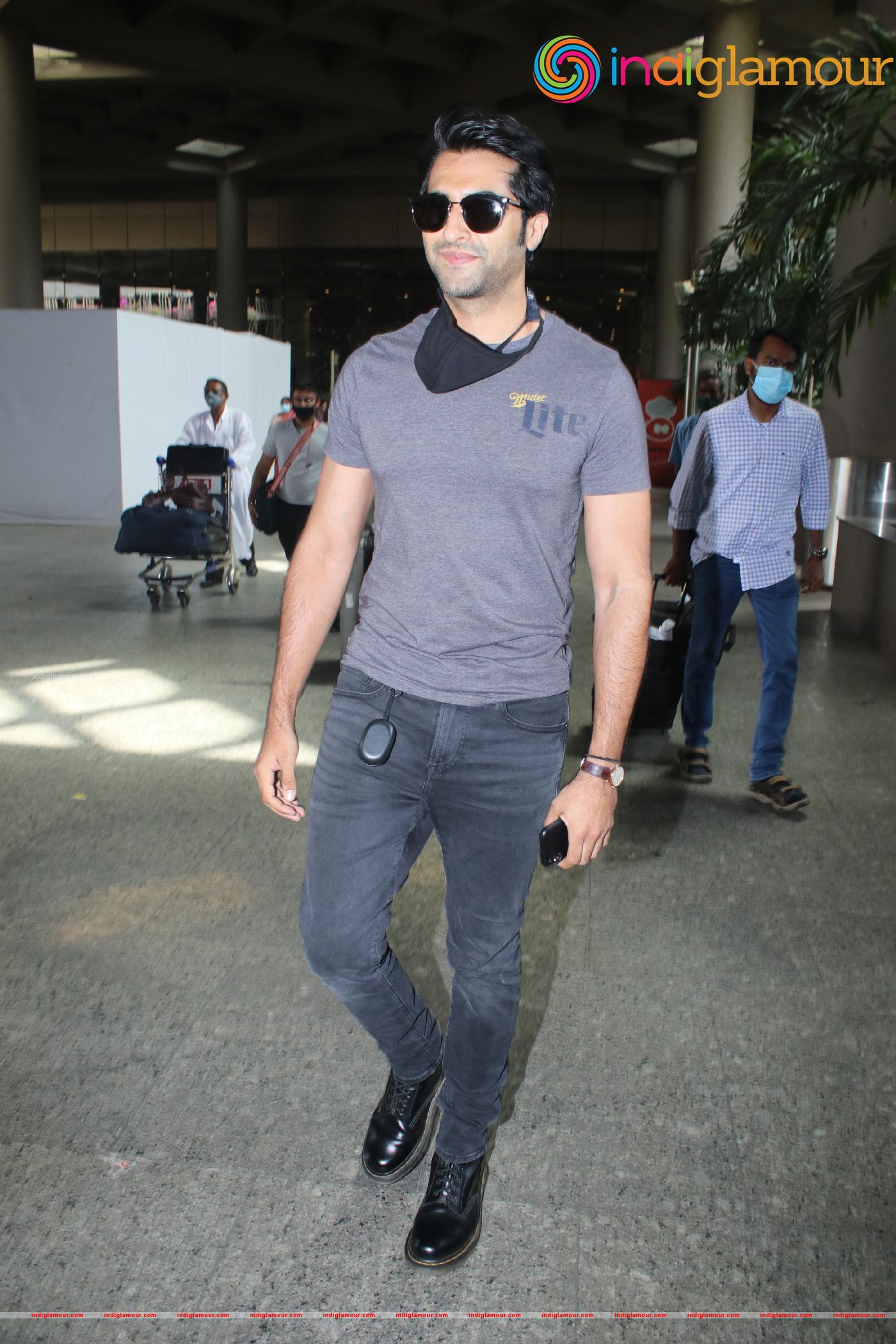 Akshay Oberoi Actor hd photo