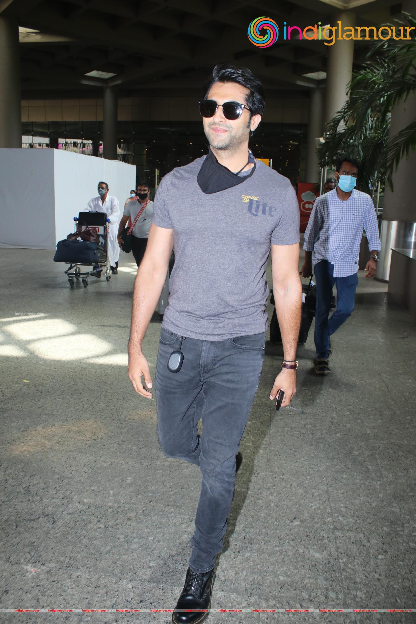 Akshay Oberoi Actor hd photo