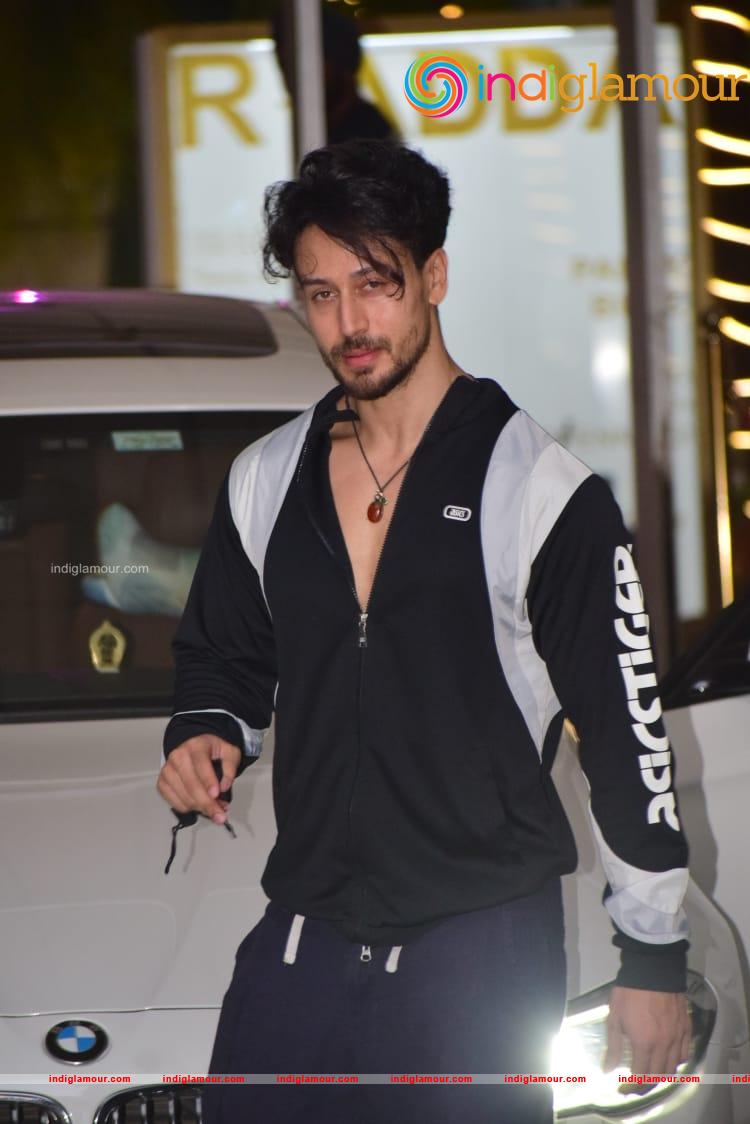 Tiger Shroff Actor hd photo