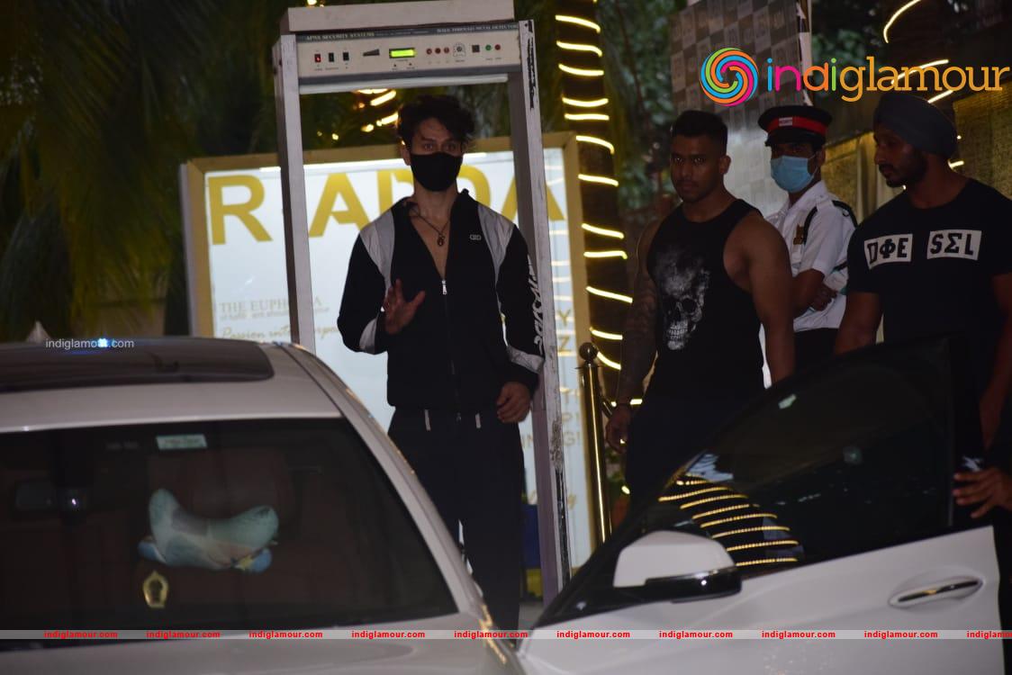 Tiger Shroff Actor hd photo