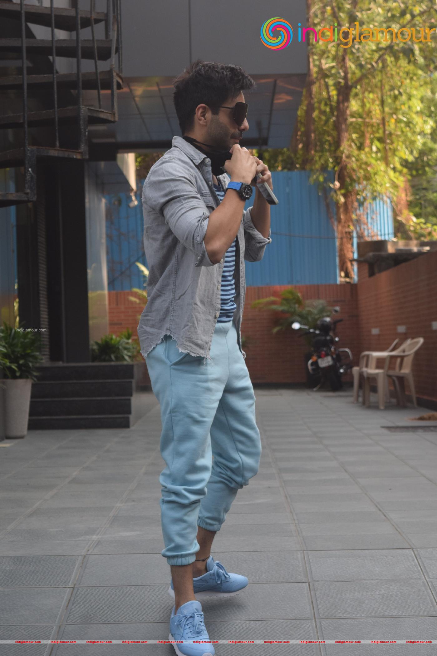 Aparshakti Khurana Actor hd photo