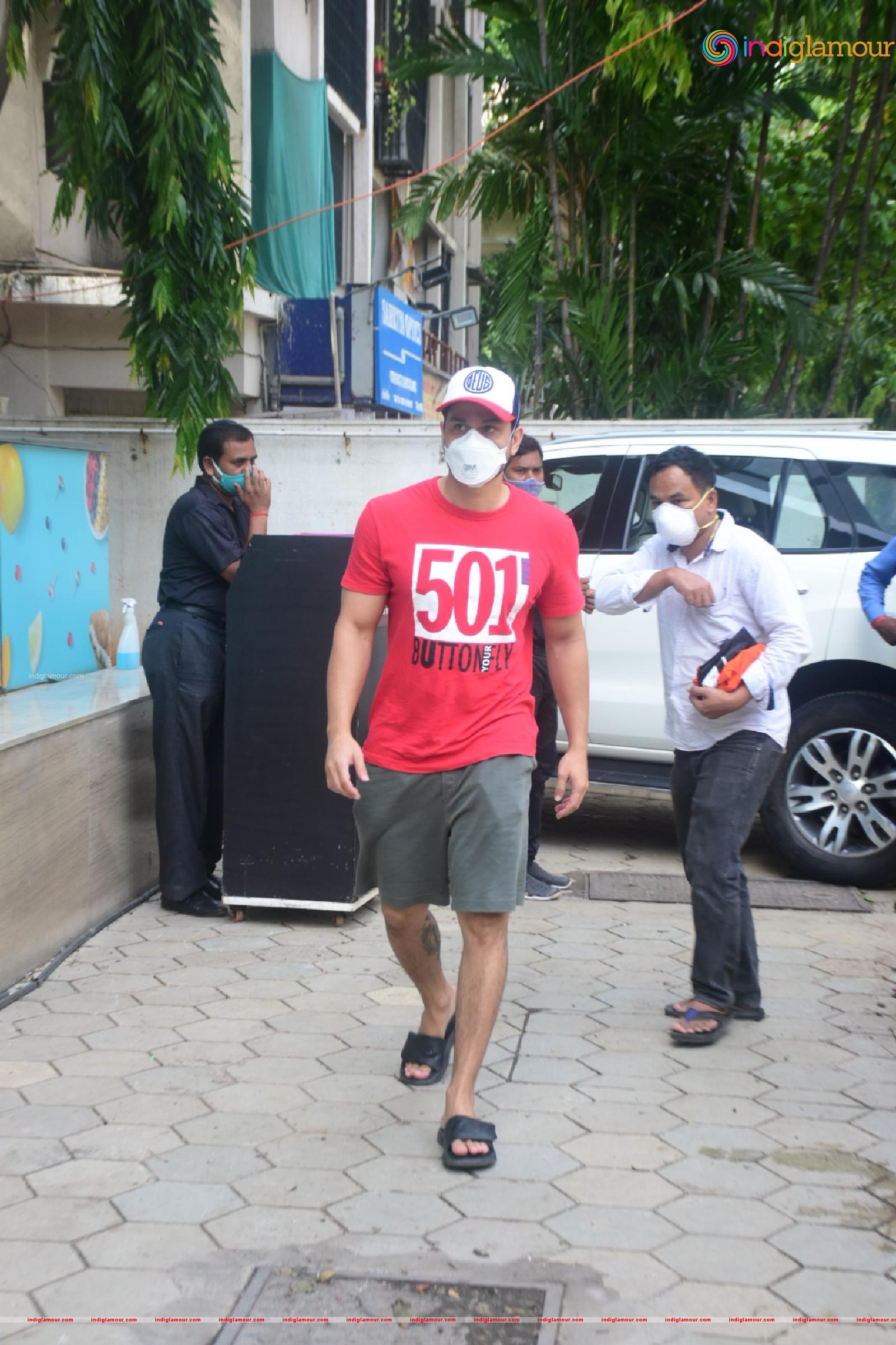 Kunal Khemu Actor hd photo