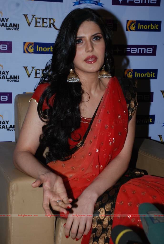 Zarine Khan Actress hd photo