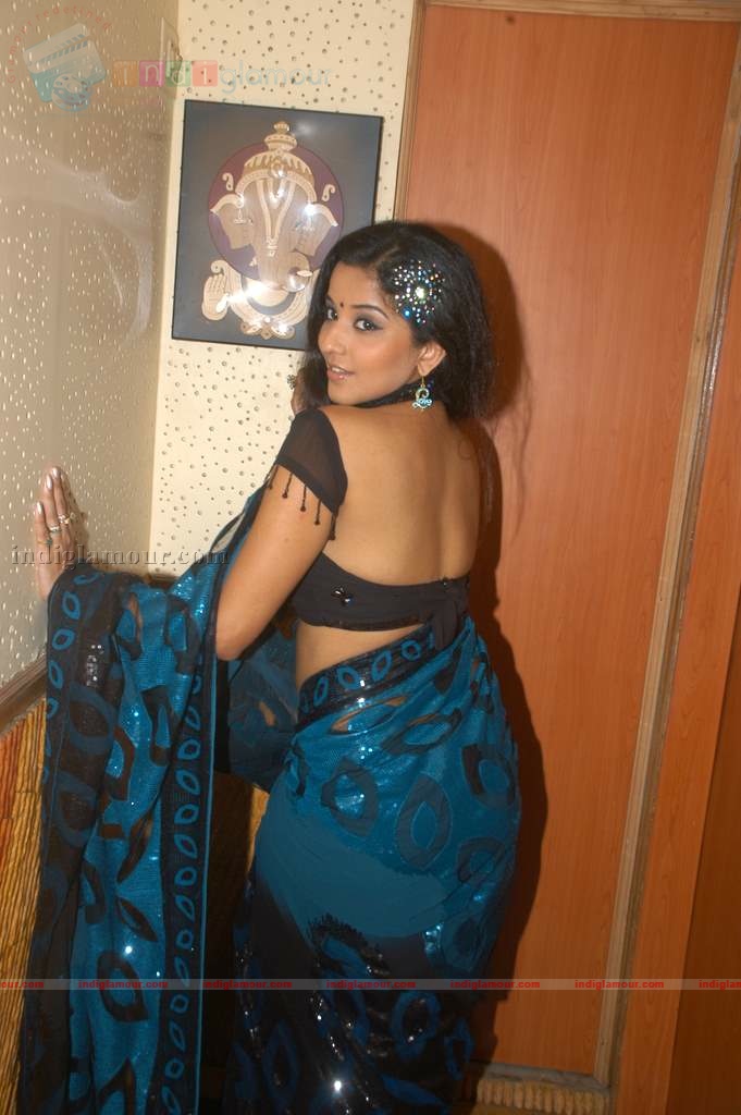 Monalisa Actress hd photo