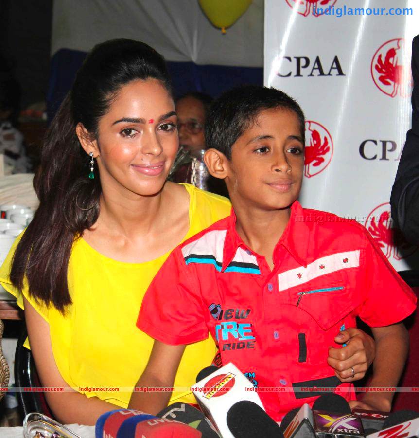 Mallika Sherawat Actress hd photo
