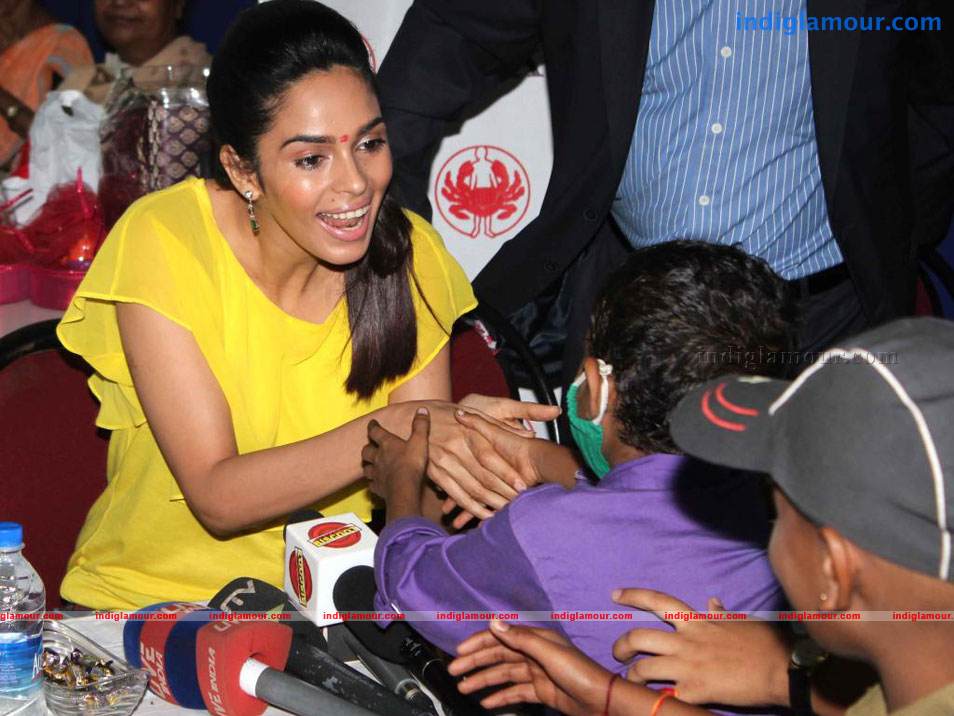 Mallika Sherawat Actress hd photo
