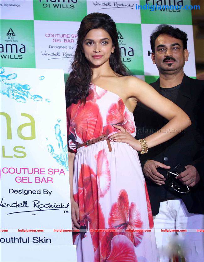 Deepika Padukone Actress hd photo