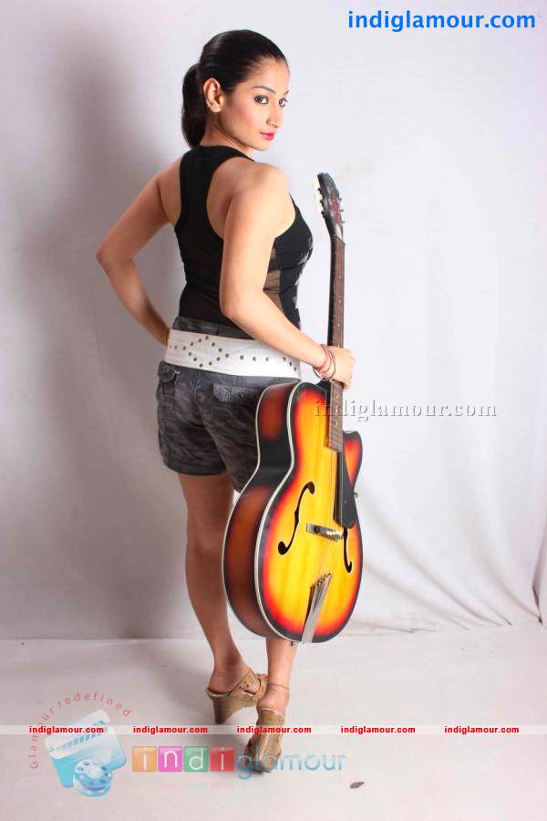 Niharika Sharma Actress hd photo