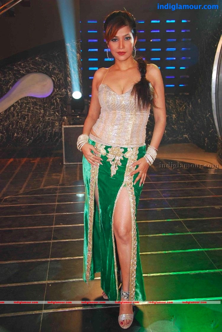 Tanisha Singh Actress hd photo