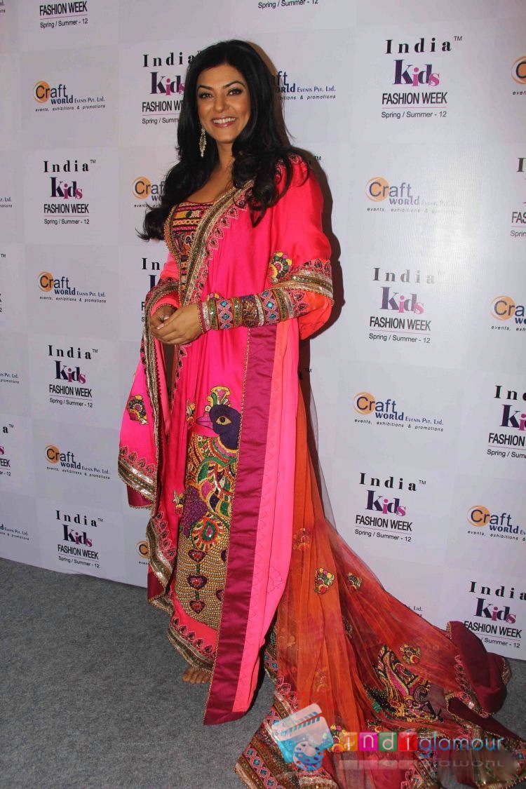 Sushmita Sen Actress hd photo