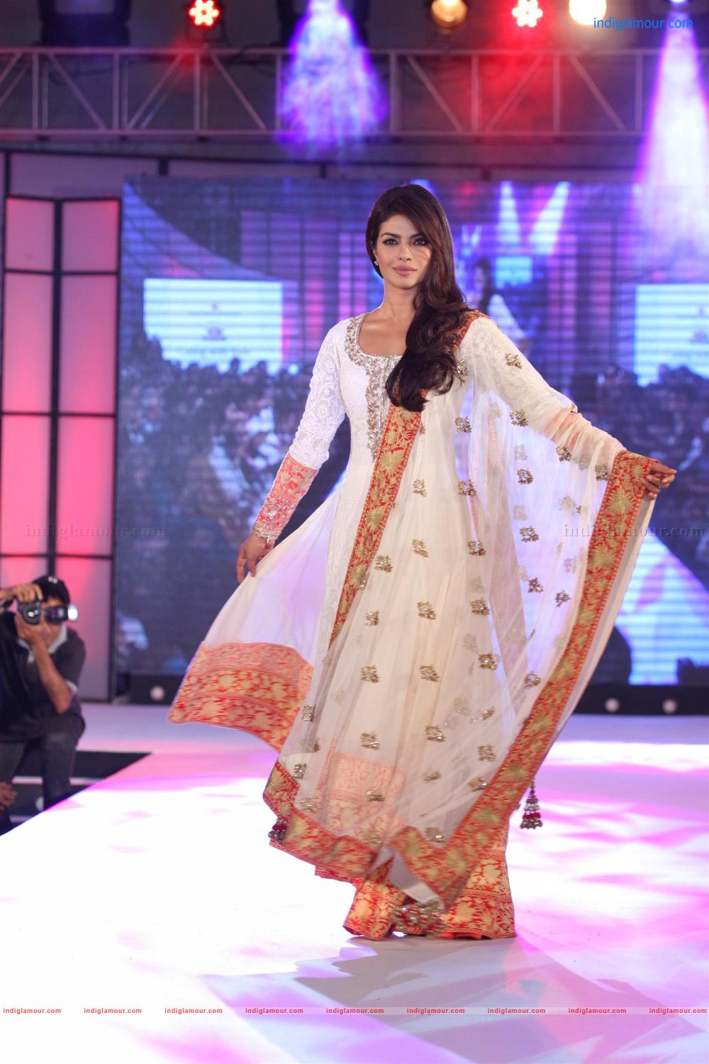 Priyanka Chopra Actress hd photo