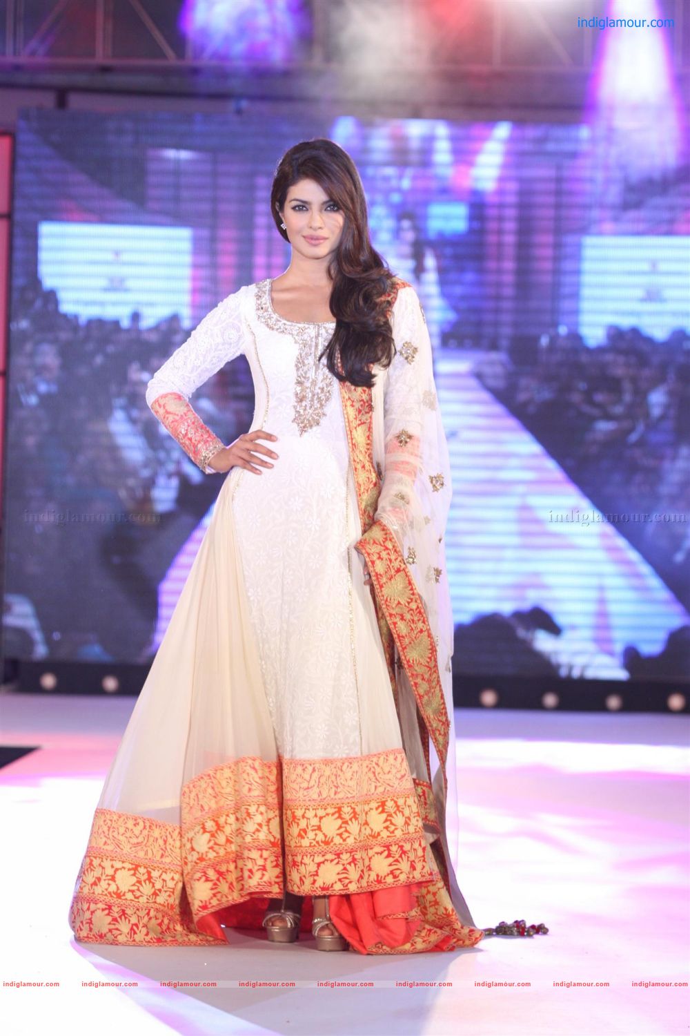 Priyanka Chopra Actress hd photo