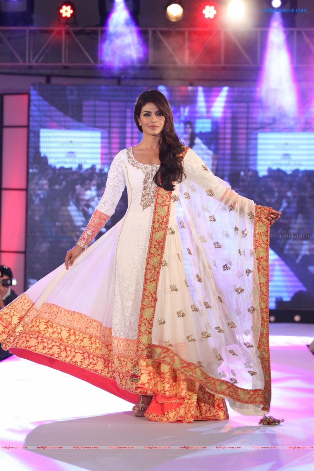 Priyanka Chopra Actress hd photo