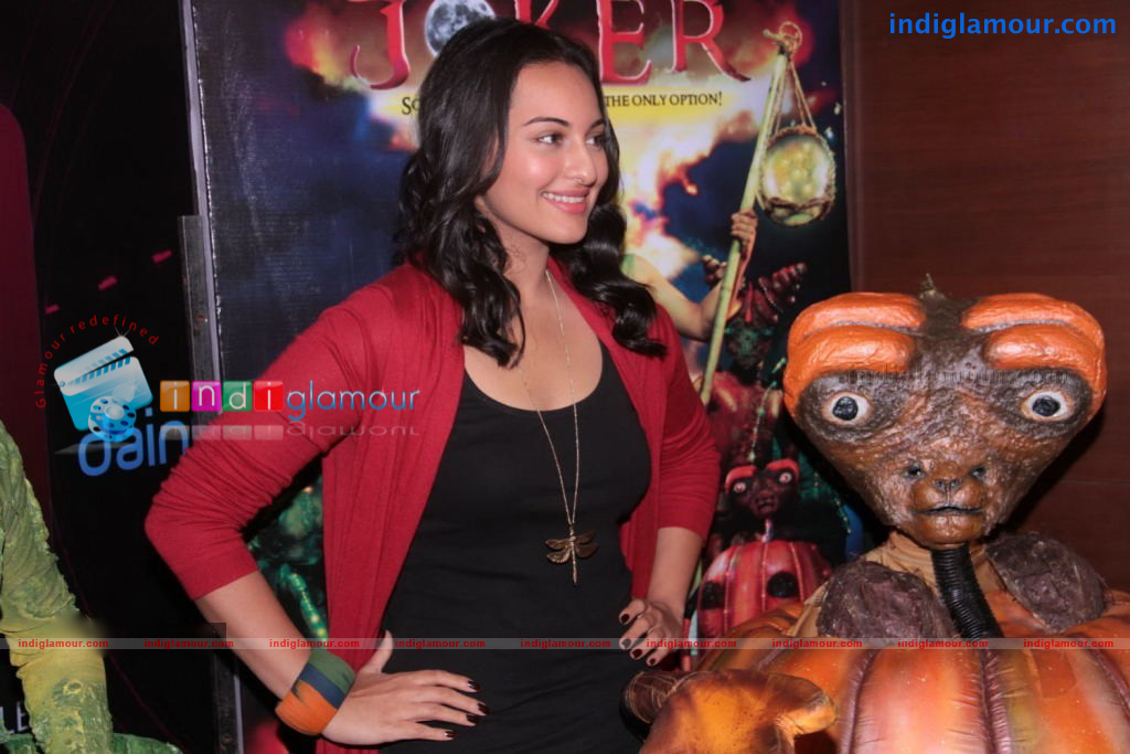 Sonakshi Sinha Actress hd photo