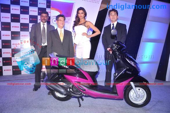 Deepika Padukone Actress hd photo