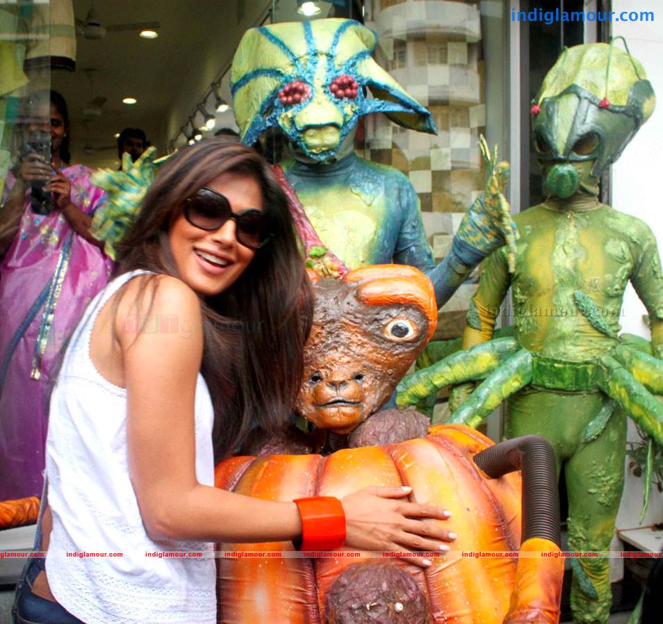 Chitrangada Singh Actress hd photo