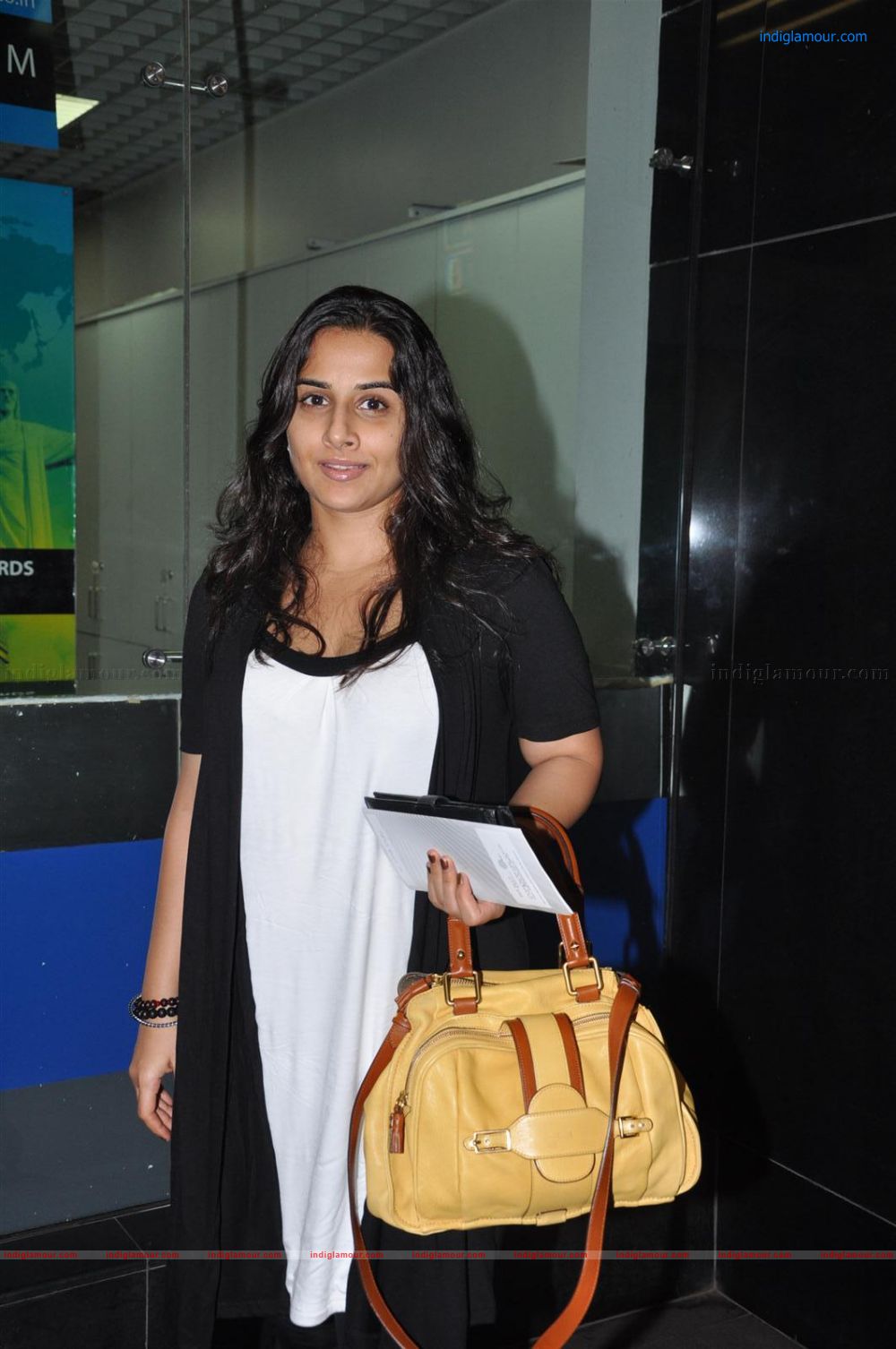 Vidya Balan Actress hd photo