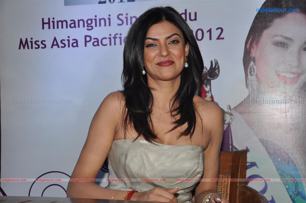 Sushmita Sen Actress hd photo