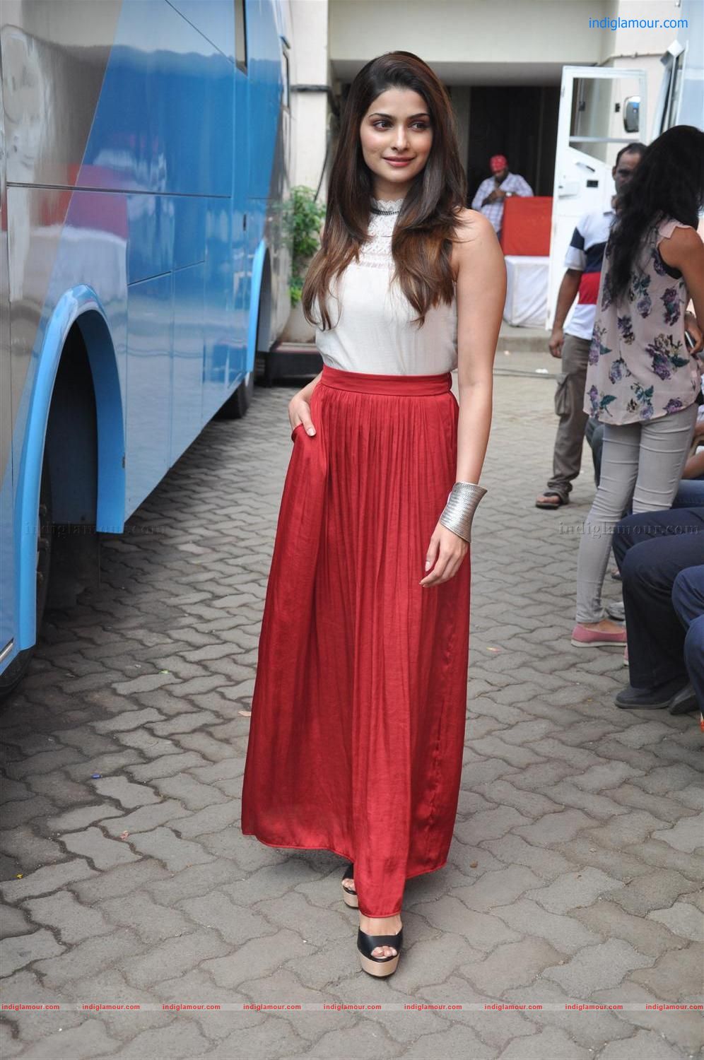 Prachi Desai Actress hd photo