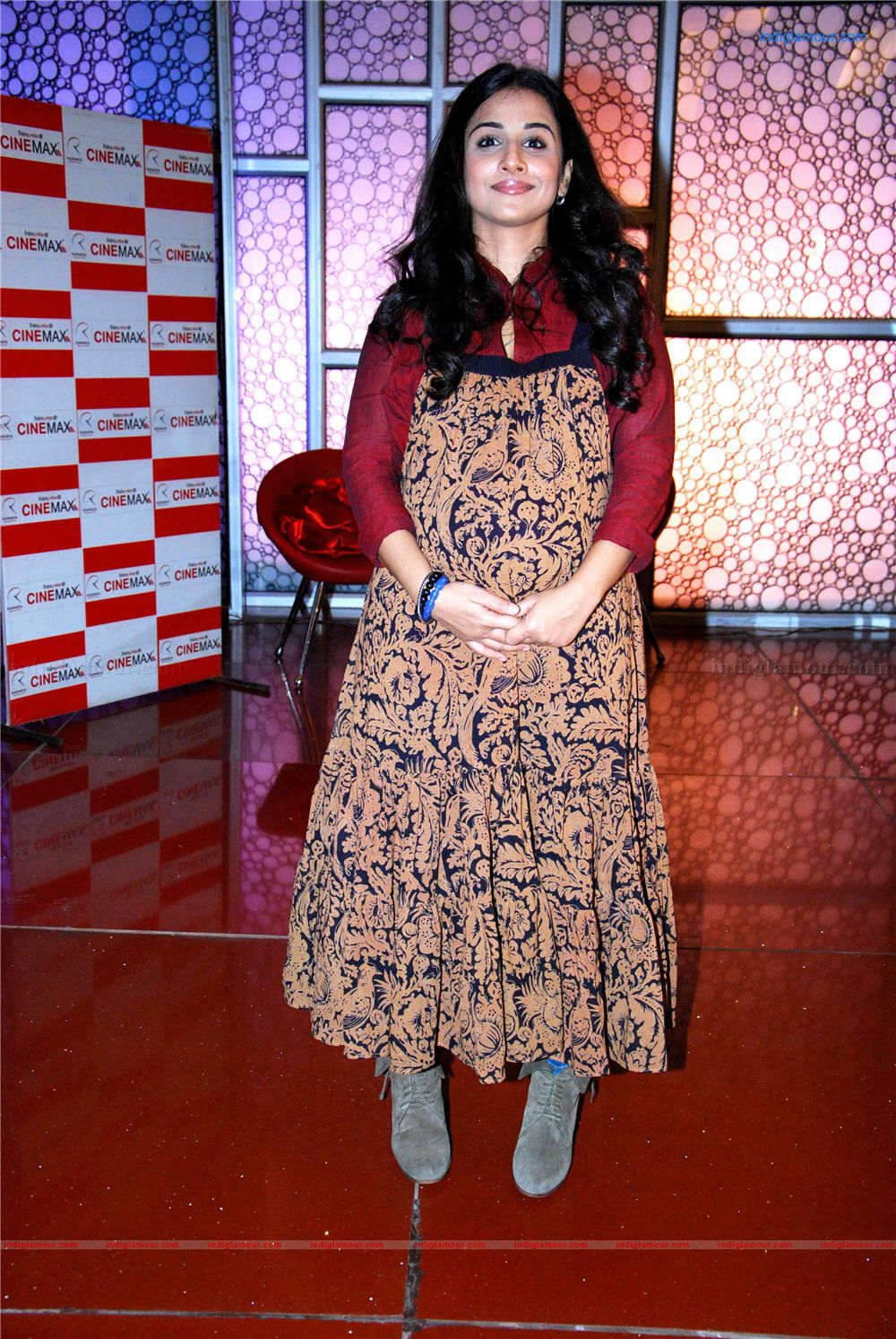 Vidya Balan Actress hd photo