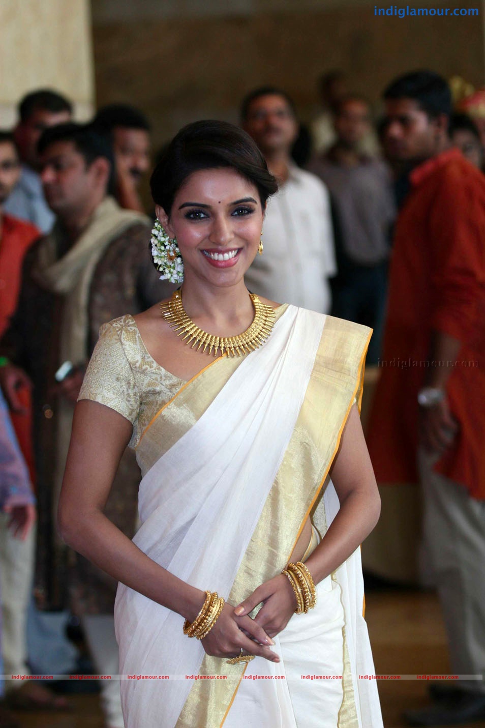 Asin Actress hd photo