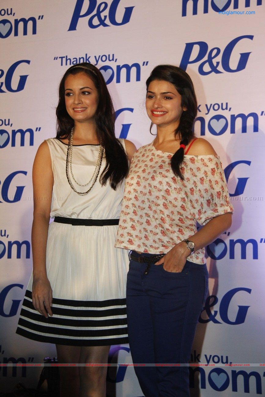 Dia Mirza Actress hd photo