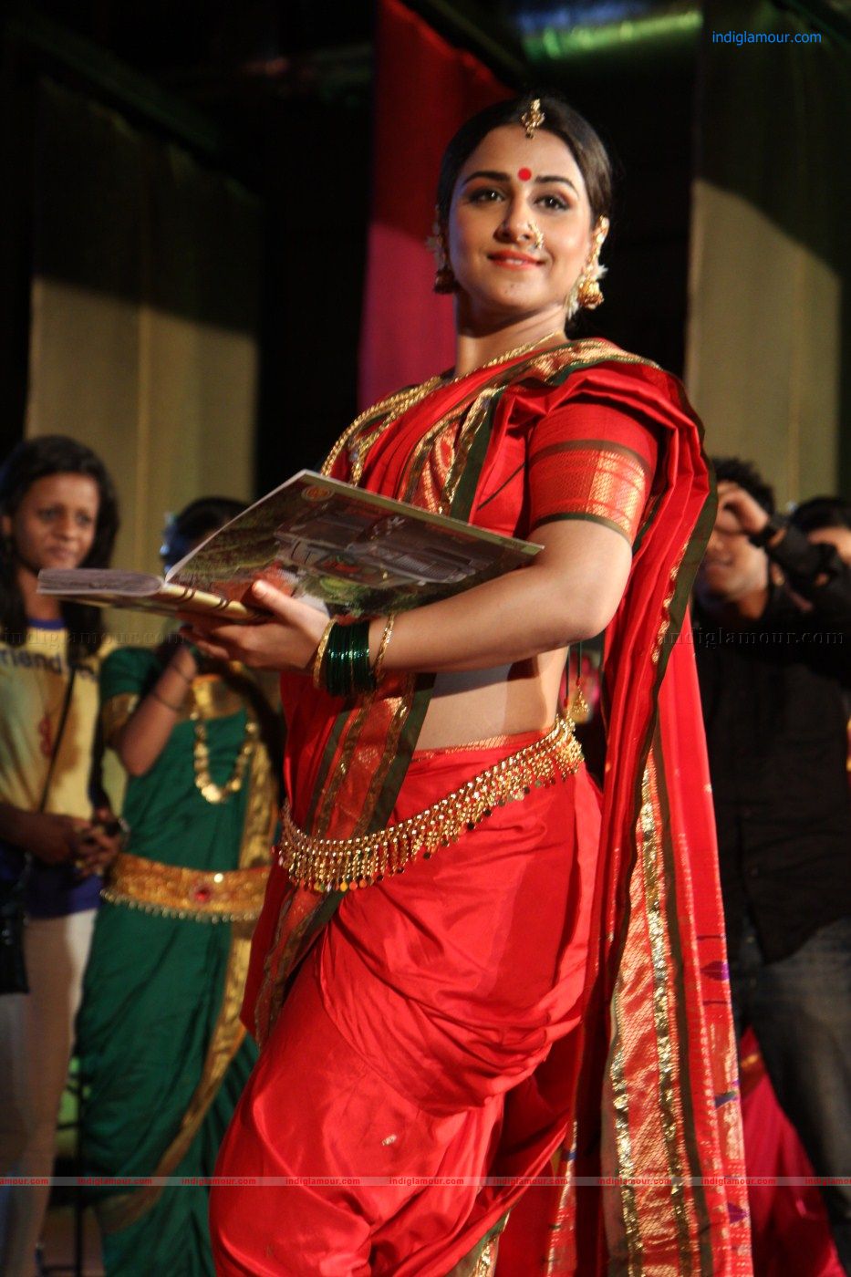 Vidya Balan Actress hd photo