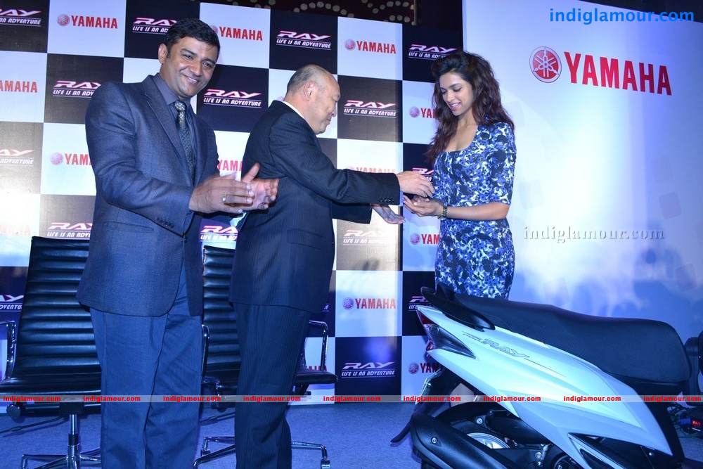 Deepika Padukone Actress hd photo