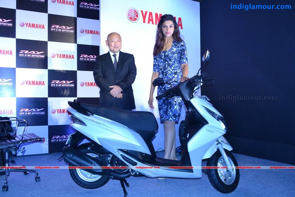 Deepika Padukone Actress hd photo