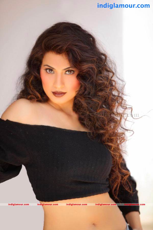 Manisha Kelkar Actress hd photo