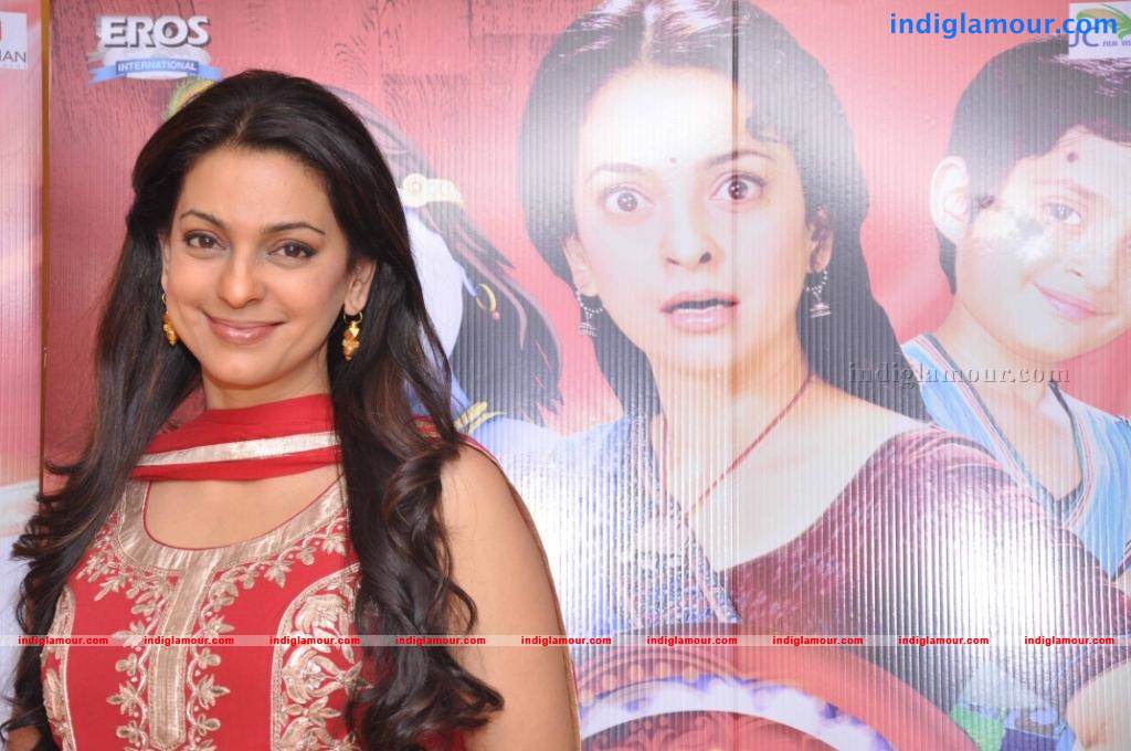 Juhi Chawla Actress hd photo