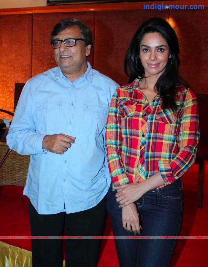 Mallika Sherawat Actress hd photo