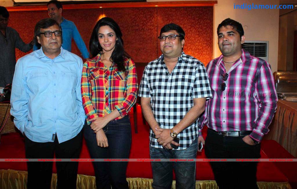 Mallika Sherawat Actress hd photo