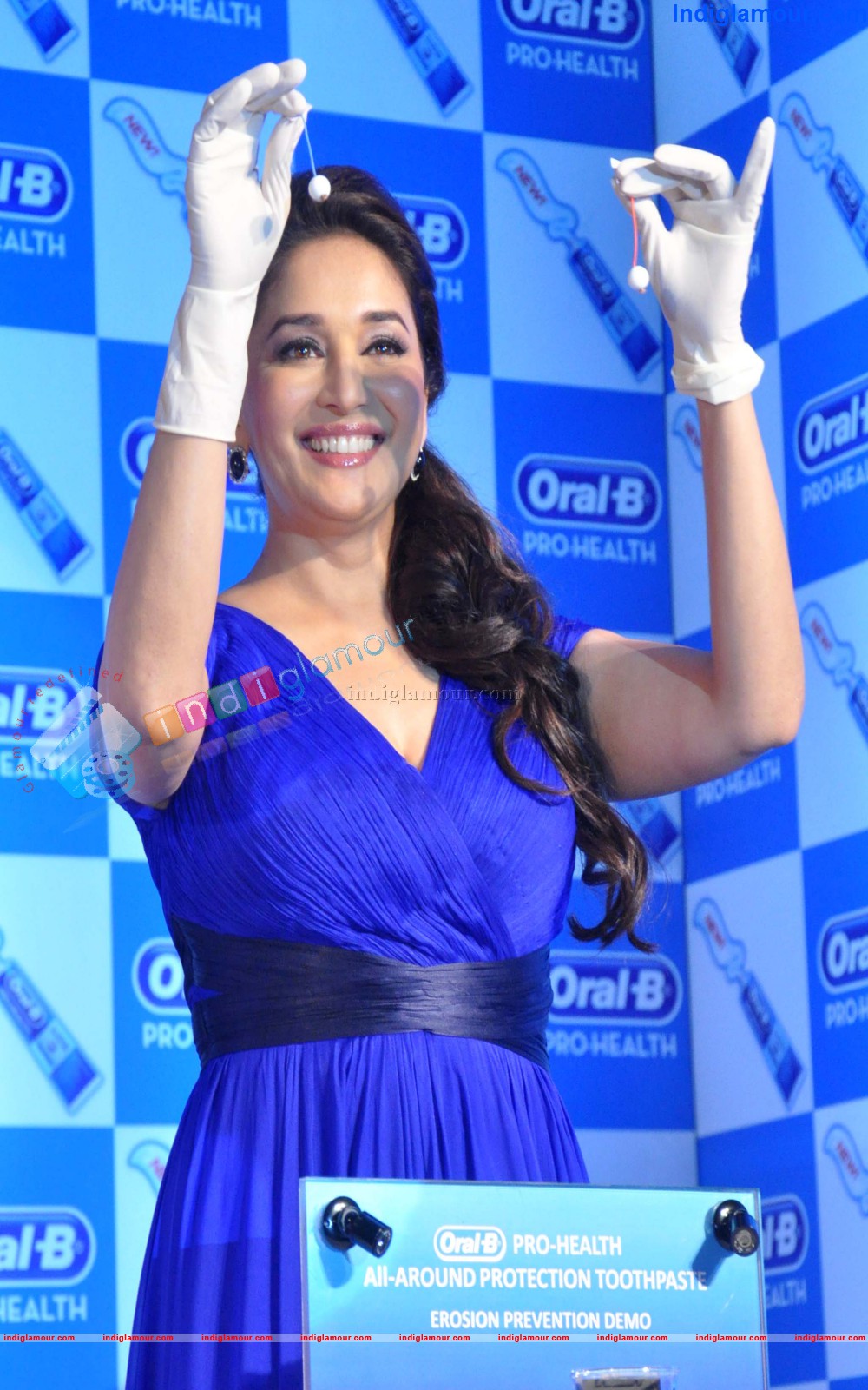 Madhuri Dixit Actress hd photo