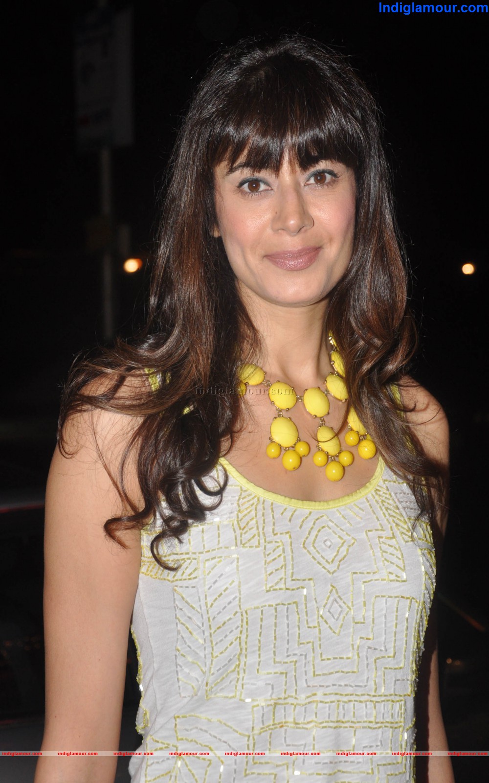 Pooja Batra Actress hd photo