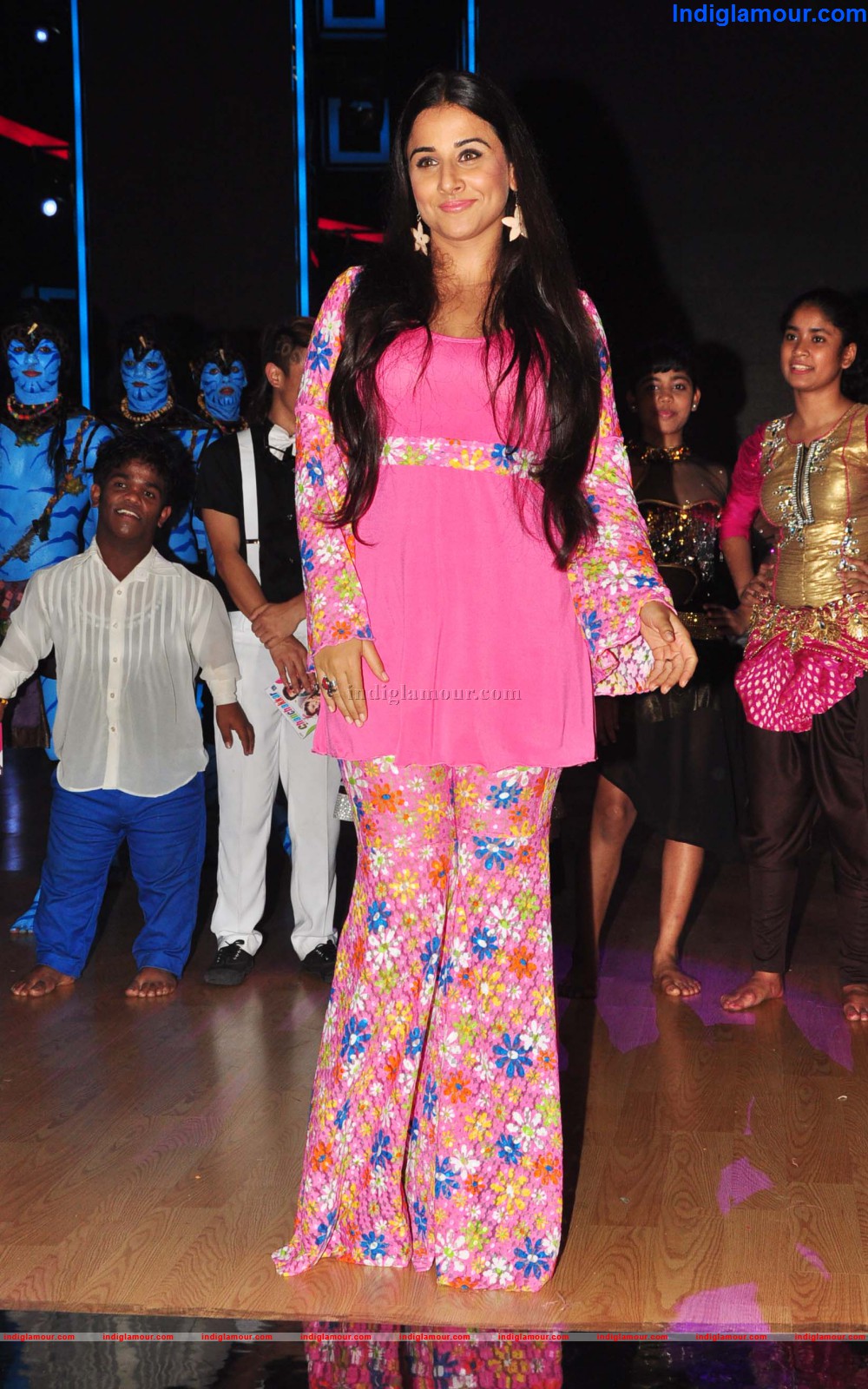 Vidhya Balan Actress hd photo